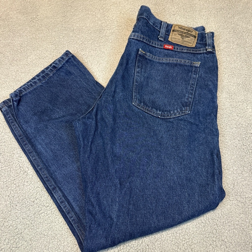 Wrangler Men's Jeans 30x30 Medium Blue Classic Fit Straight‎ Leg Denim Pants